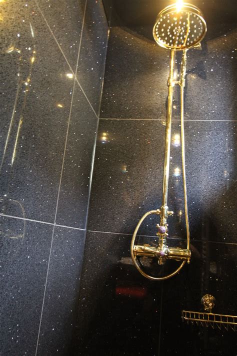 Goldene Dusche (geben) Hure Chastre Villeroux Blanmont